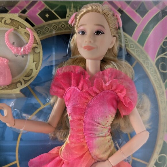 Mattel Wicked Movie Glinda Ariana Grande Doll Accessories - URL Misprint Error - Picture 9 of 15